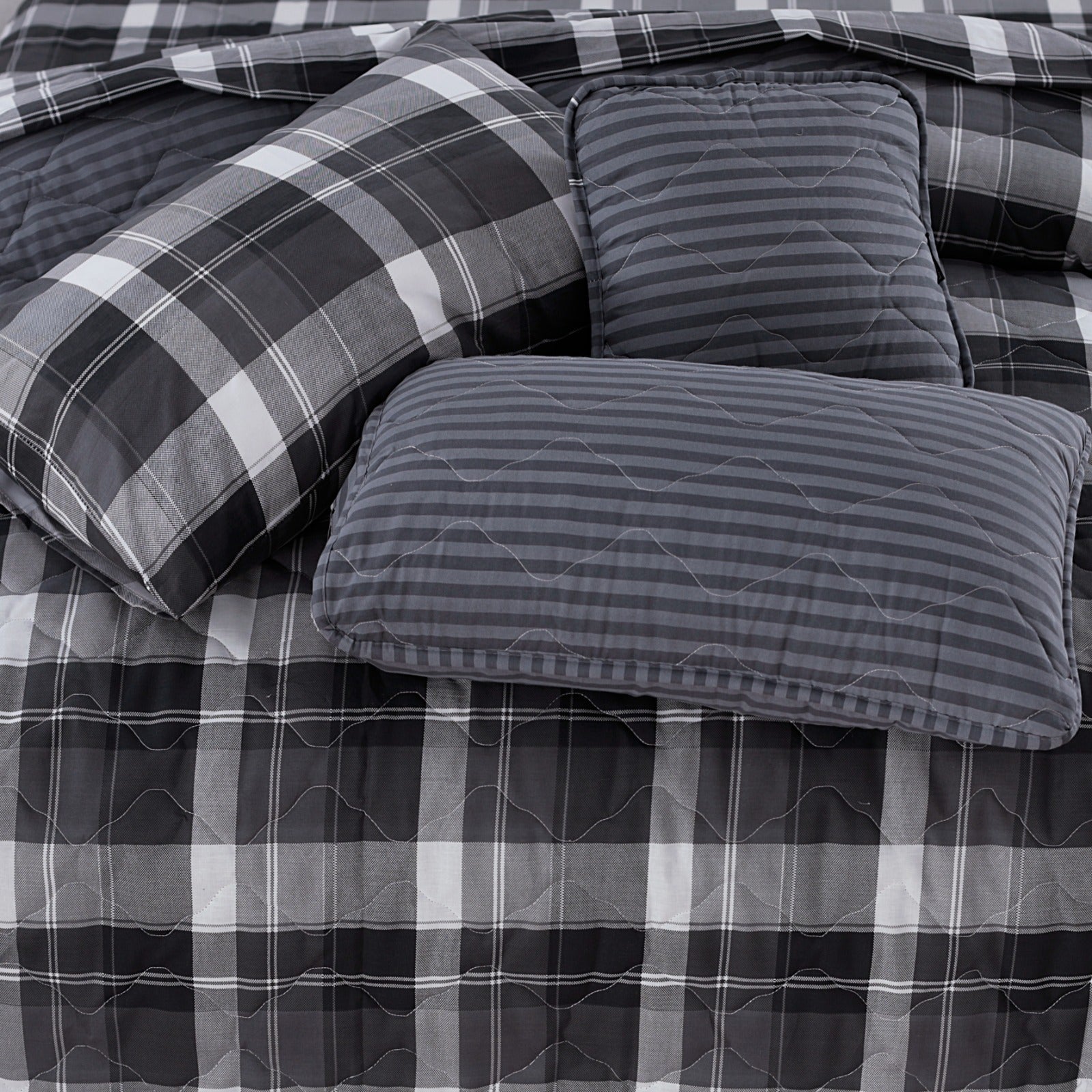 Classic Black 7-Pcs Cotton Punch